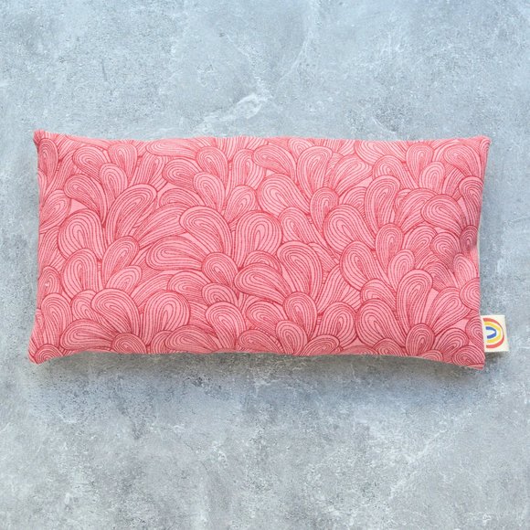 Weighted Eye Pillow Hot Cold Therapy Pack in Palmiers Raspberry Cotton Pink - Picture 1 of 4